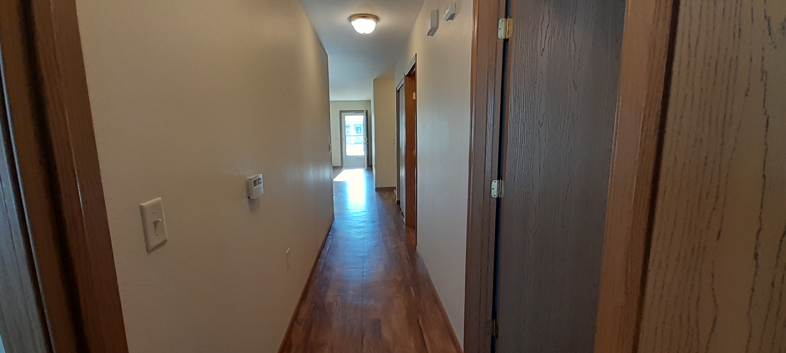 Iola SV hallway looking from bedroom